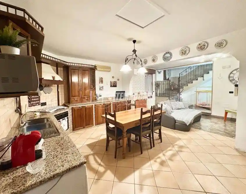 Casa indipendente in vendita a Mirandola