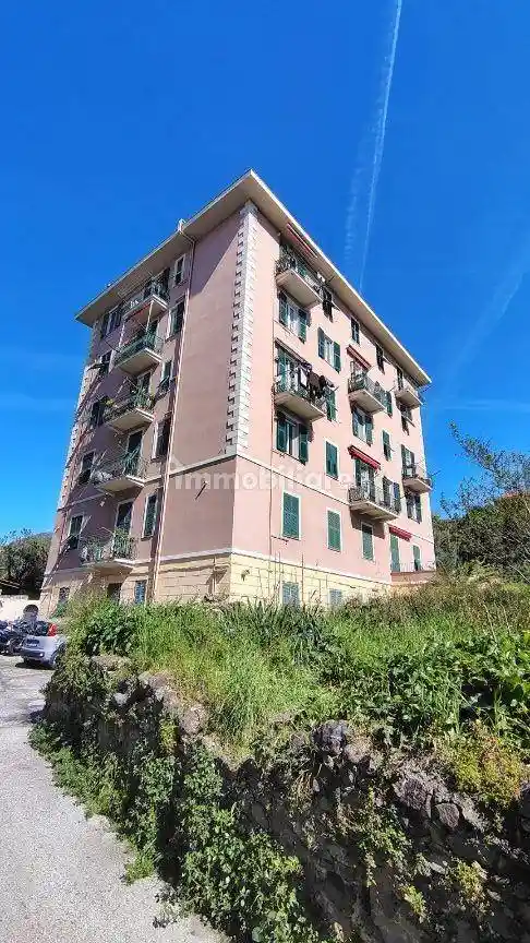 Appartamento in vendita a Genova
