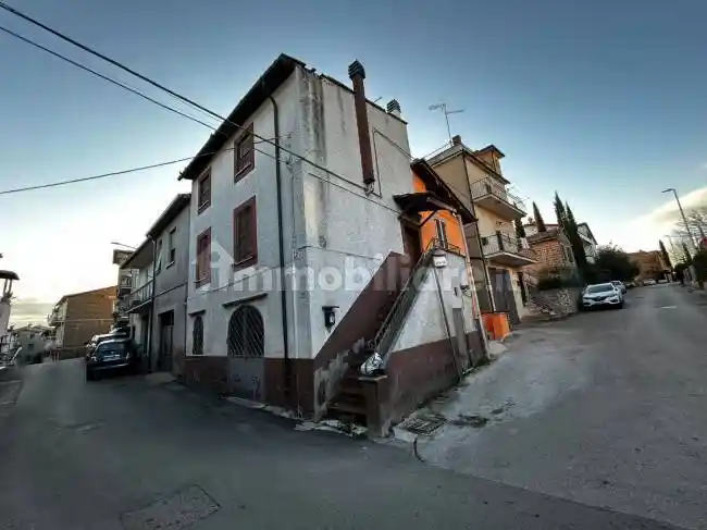 Appartamento in vendita a Vasanello