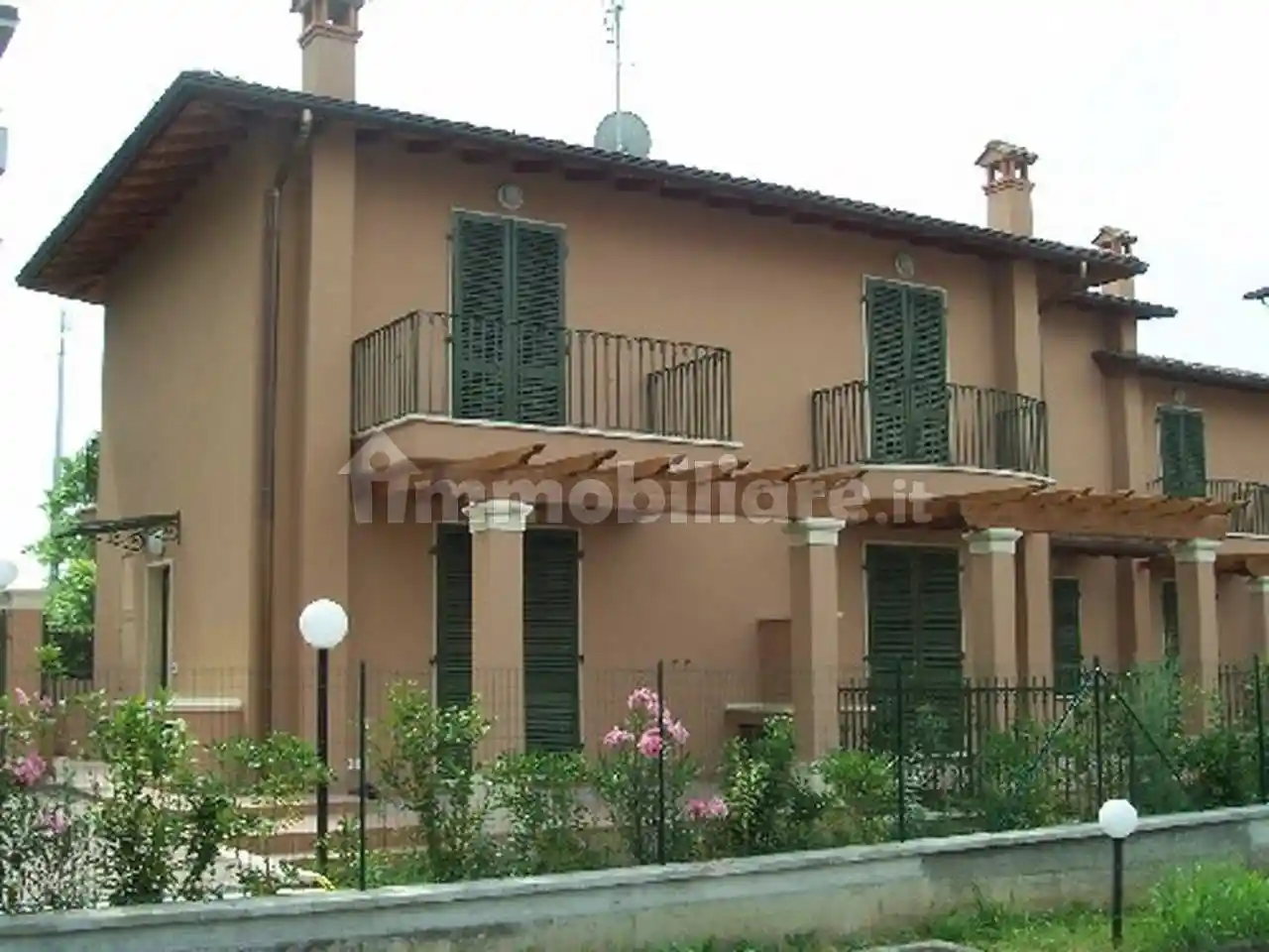 Villetta a schiera in vendita a Massa