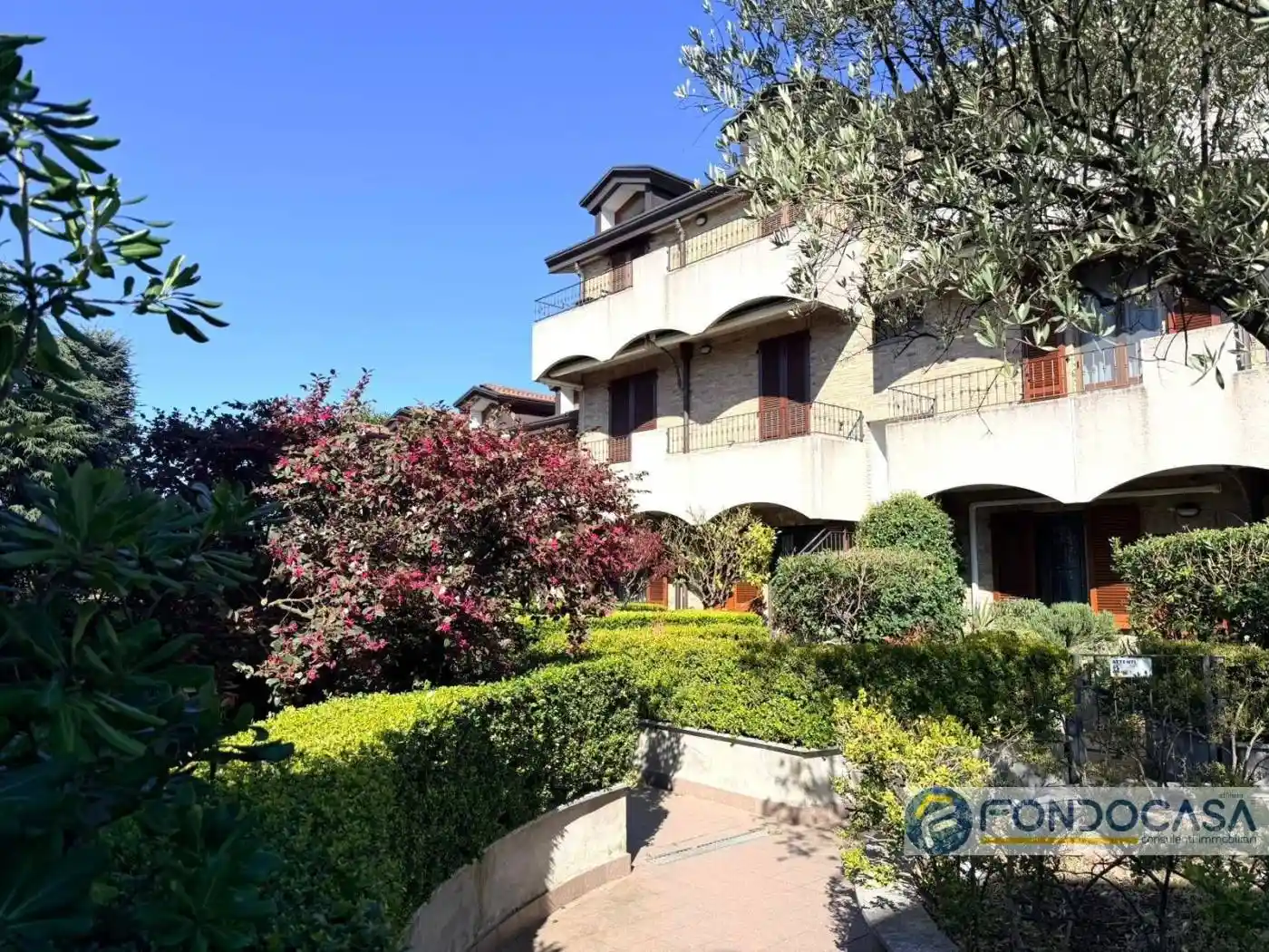 Appartamento in vendita a Seregno