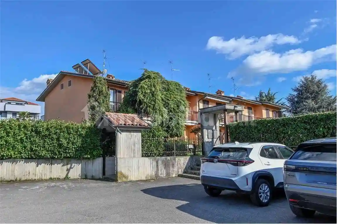 Villetta a schiera - foto 2