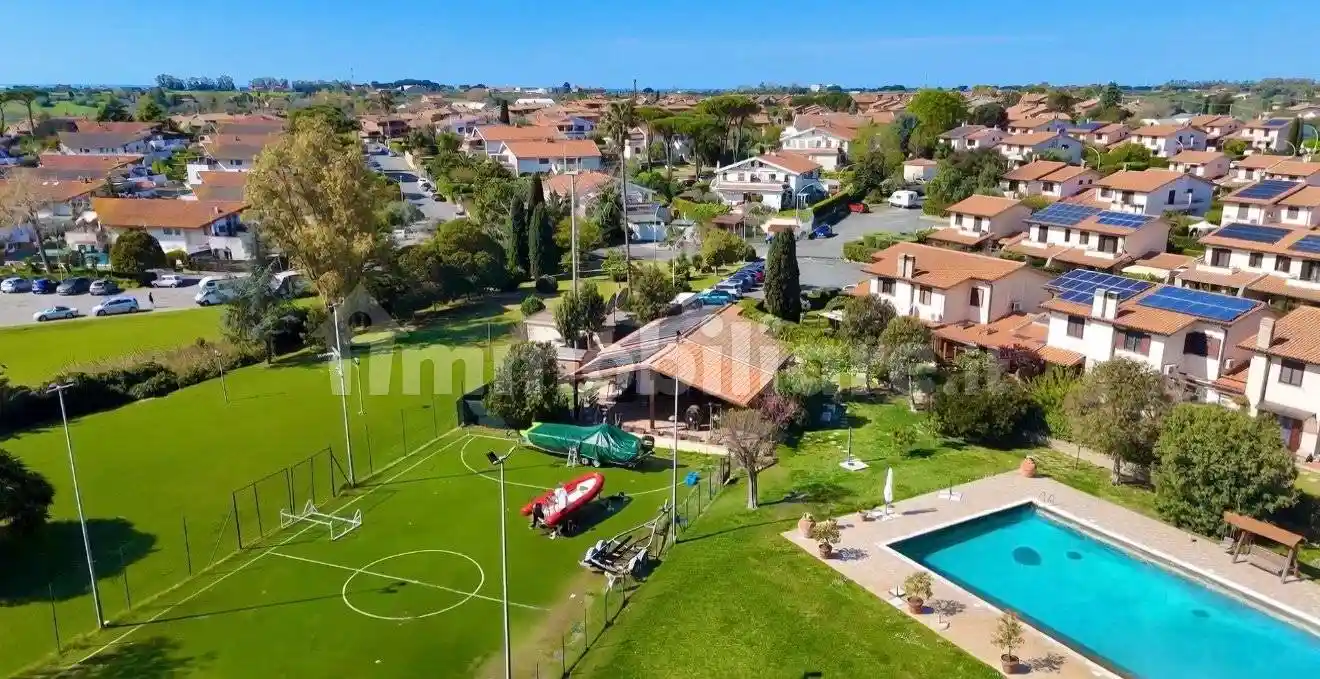 Villa in vendita a Cerveteri