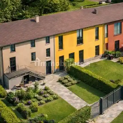 Rustico - Casale in vendita a Chieri