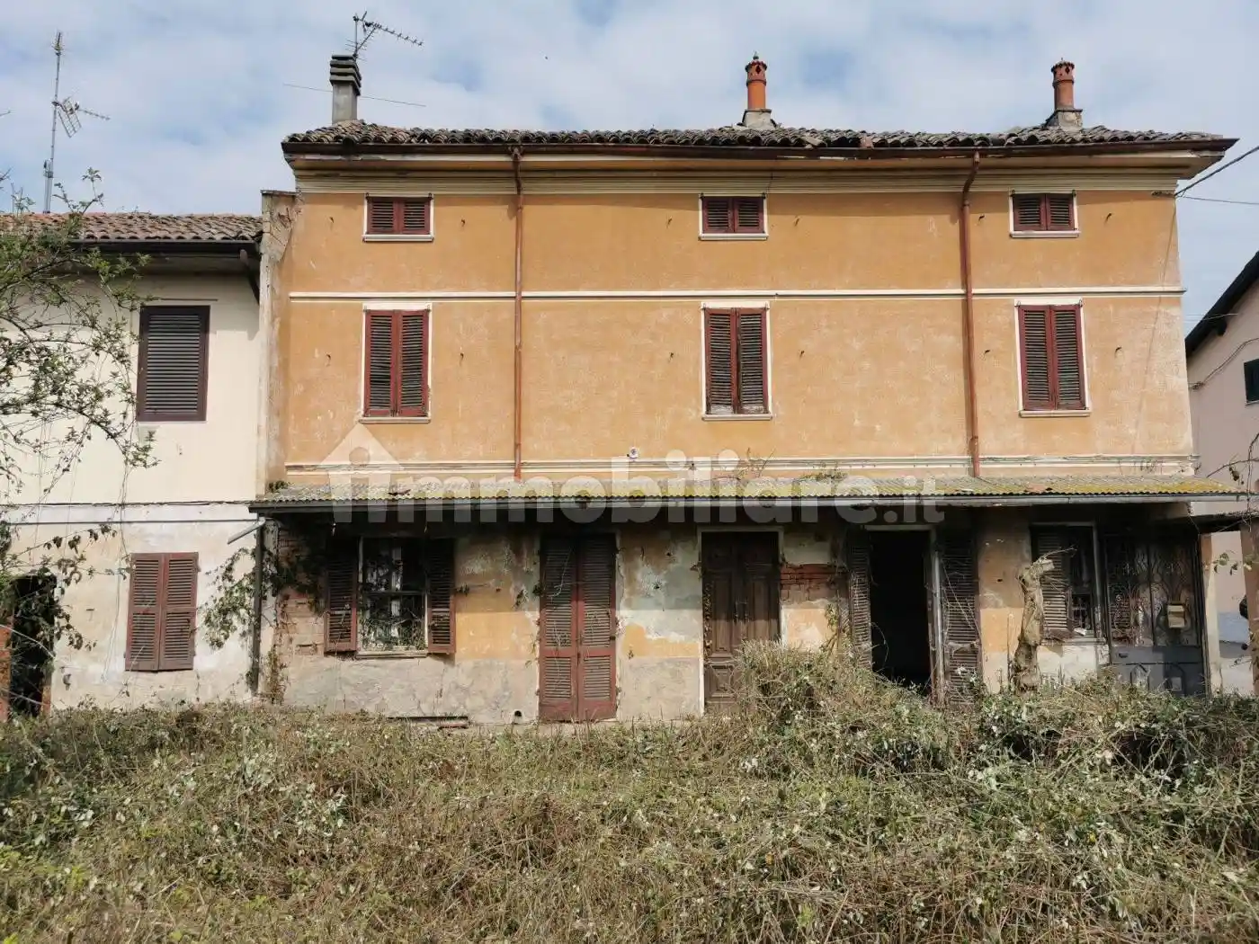 Casa indipendente in vendita a Gambarana