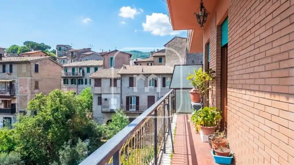 Appartamento in vendita a Olevano Romano