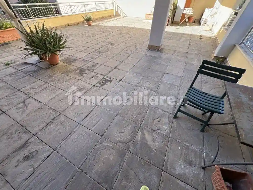 Appartamento in vendita a Cecina