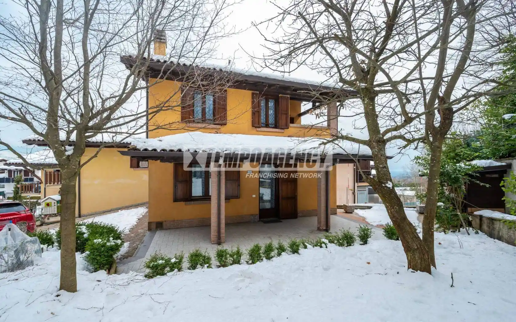 Villa in vendita a Serramazzoni