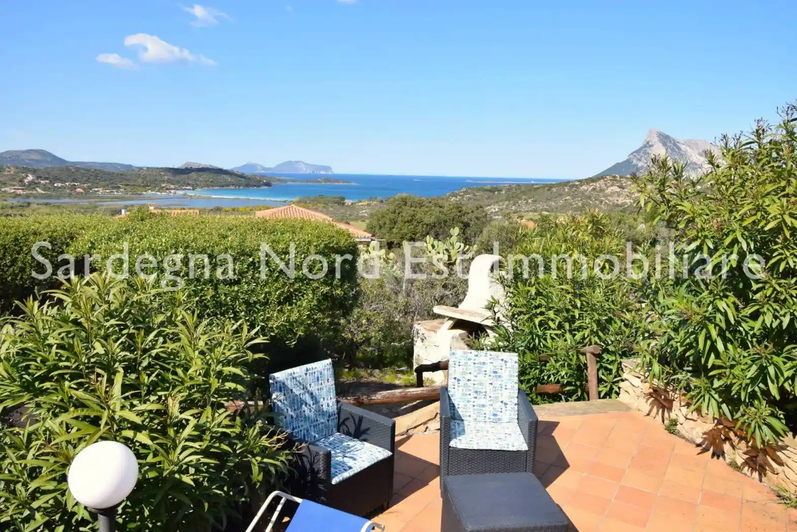 Villetta a schiera in vendita a Loiri Porto San Paolo