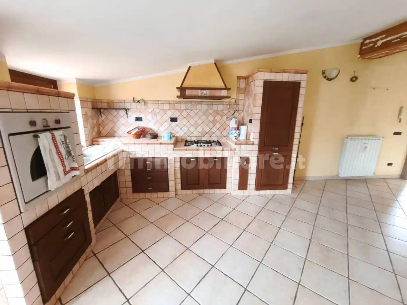 Appartamento in vendita a Agosta