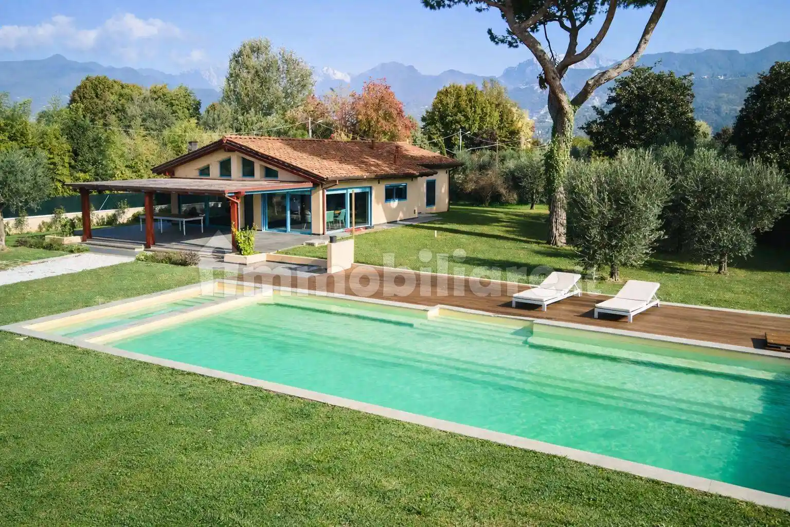 Villa in vendita a Pietrasanta