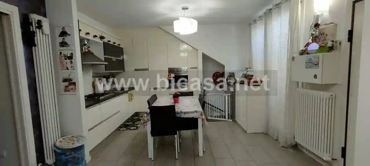 Villetta a schiera - foto 2
