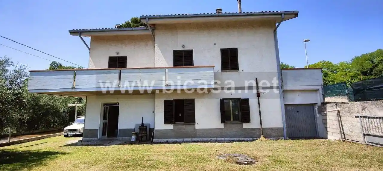 Rustico - Casale in vendita a Colli al Metauro