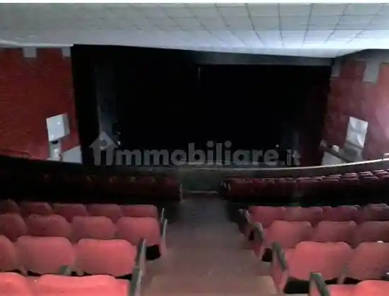 Palazzo - Stabile in vendita a Casarano