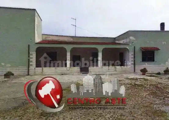 Villa in vendita a Brindisi