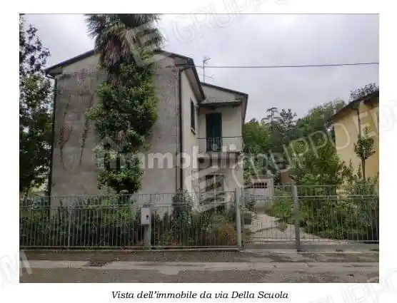 Villa in vendita a Lugo