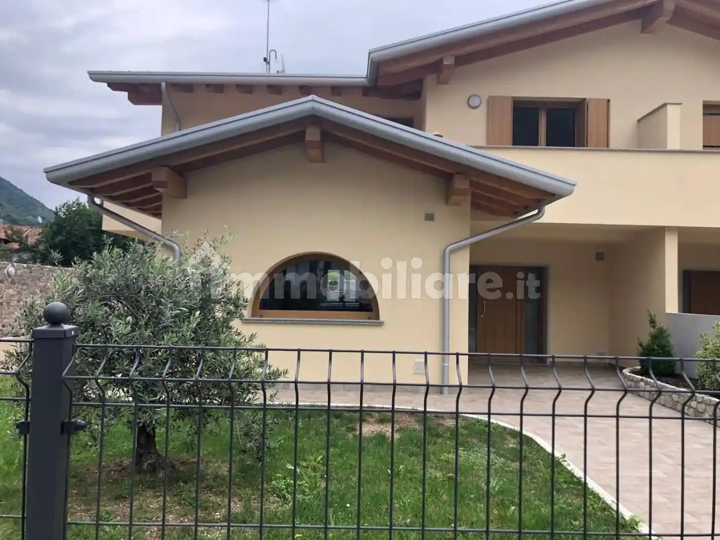Villa in vendita a Montereale Valcellina