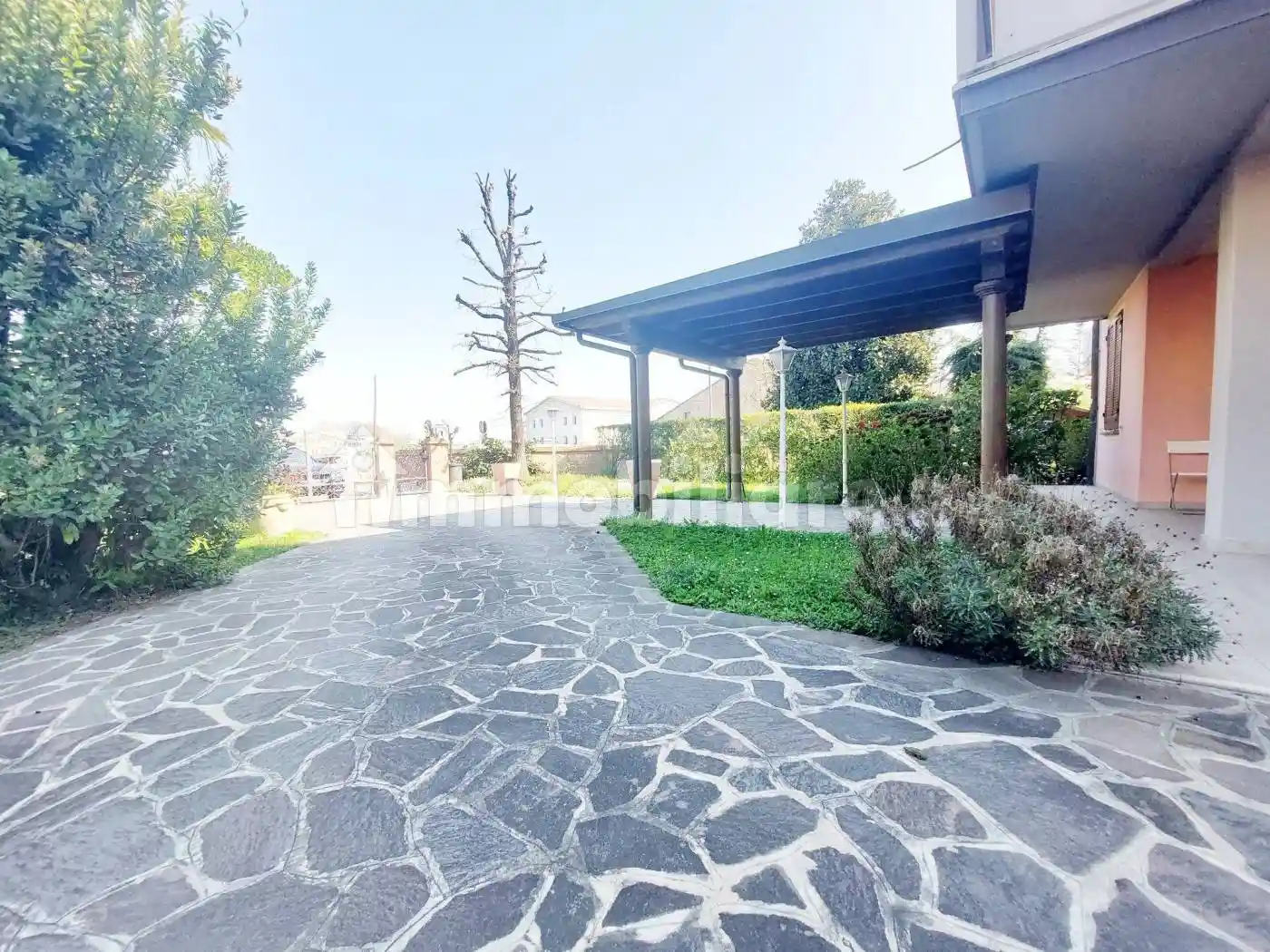 Villa in vendita a Guastalla