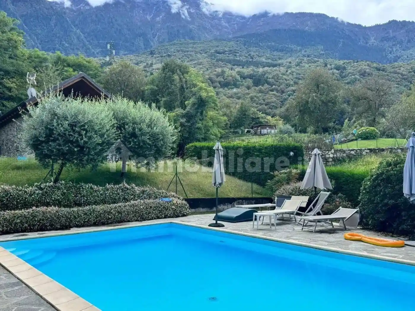 Villa in affitto a Colico