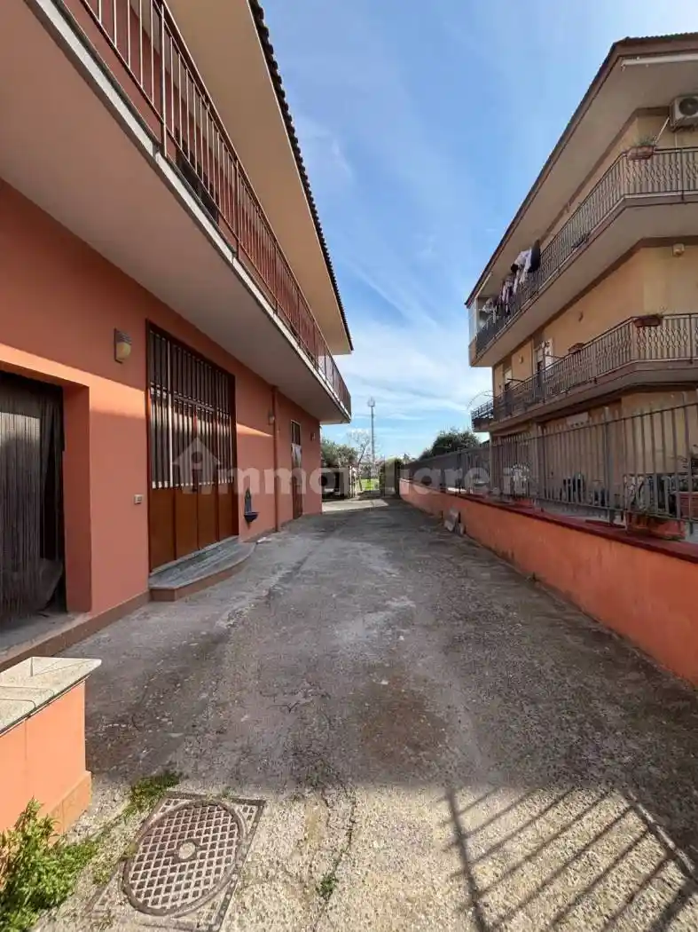 Appartamento in affitto a Pollena Trocchia