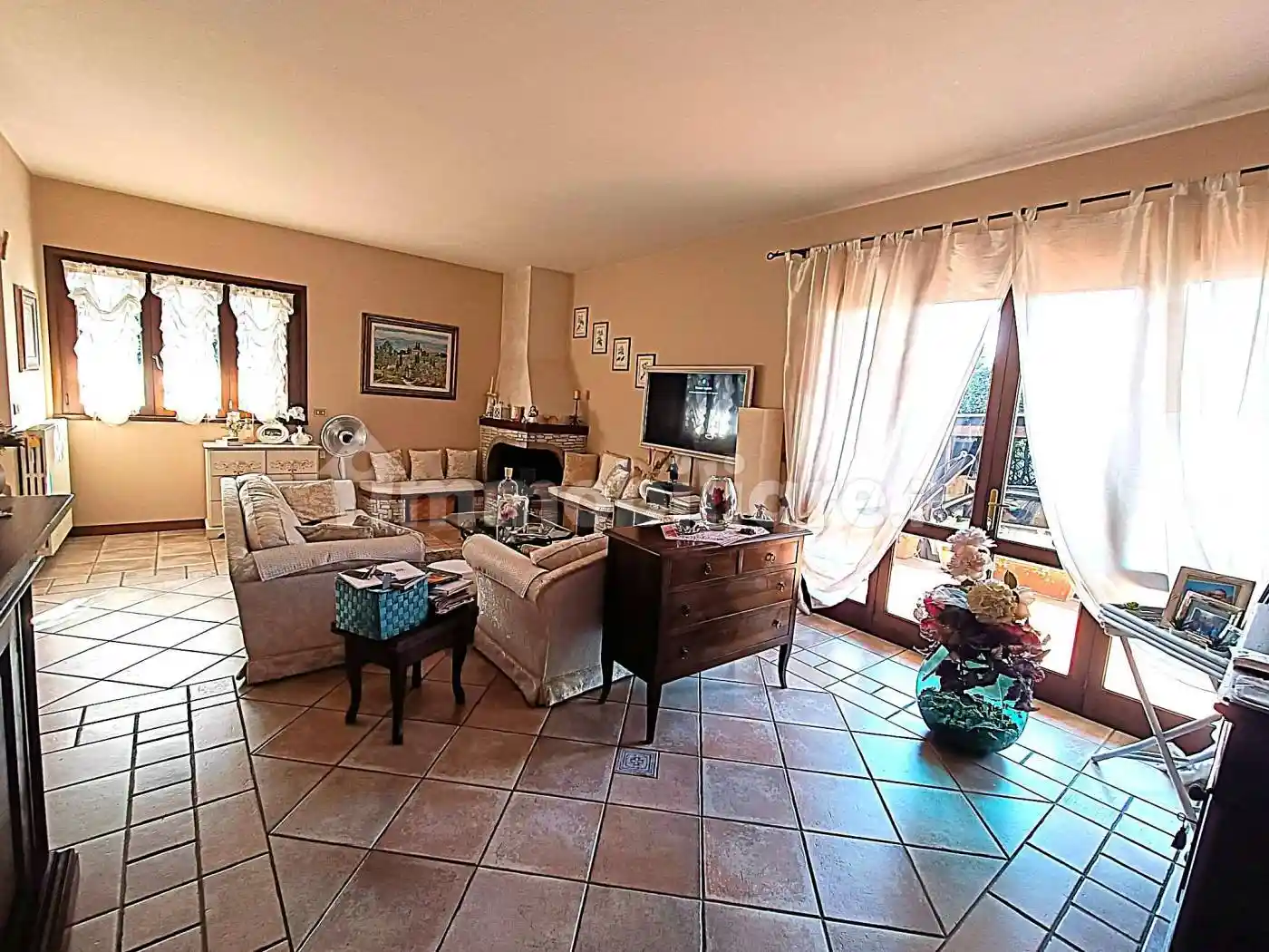 Villa in vendita a Montecatini-Terme