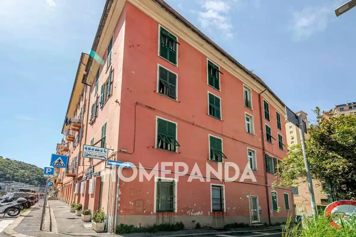 Appartamento in vendita a Genova