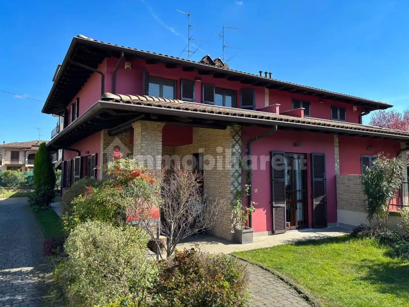 Villa in vendita a Castel San Giovanni