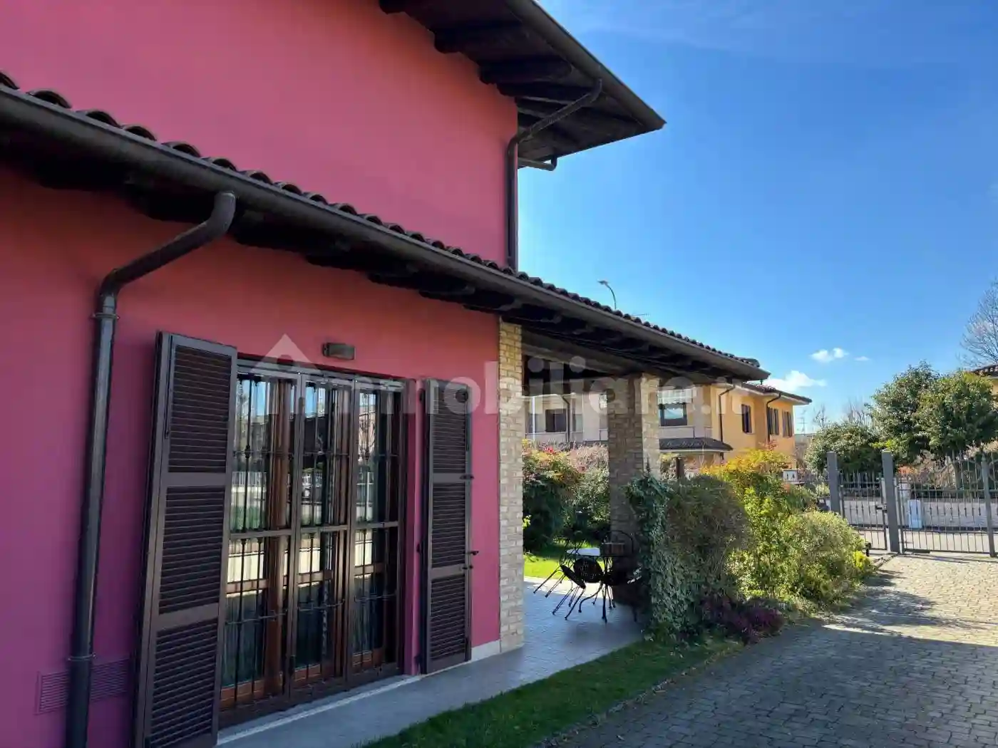 Villa - foto 2