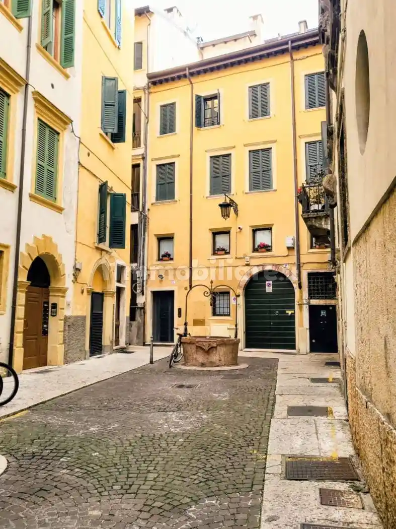 Appartamento in vendita a Verona