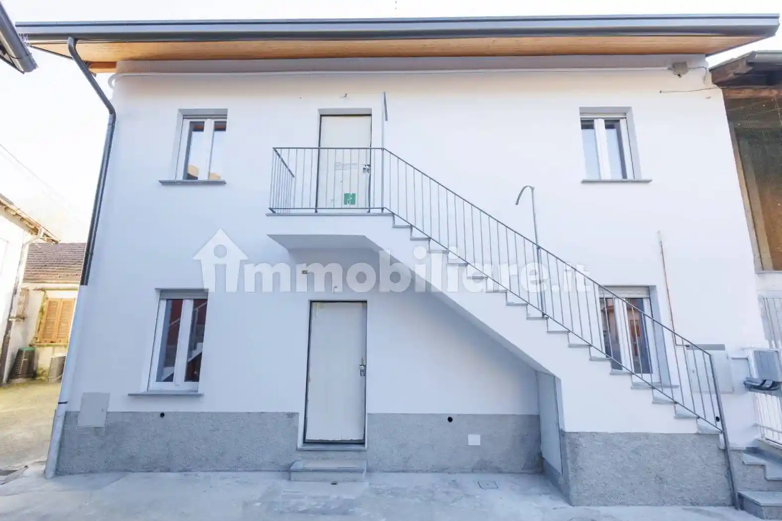 Appartamento in vendita a Cornate d'Adda