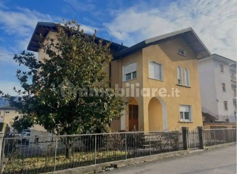 Villa in vendita a Belluno