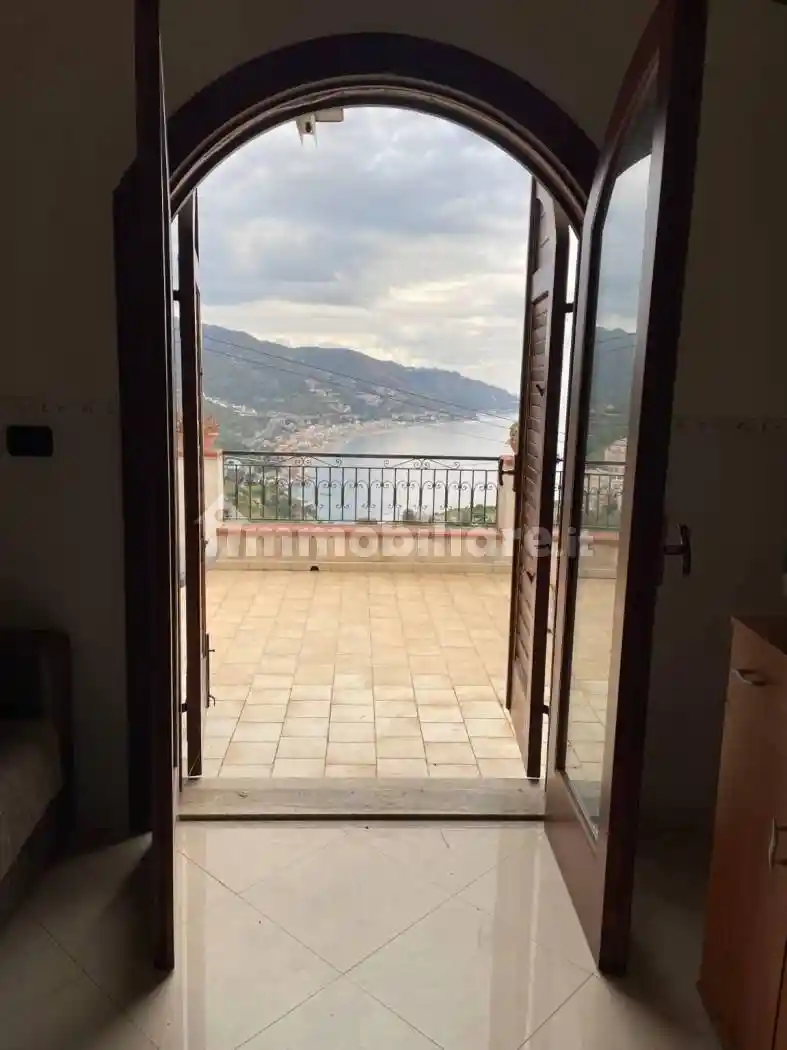 Appartamento in affitto a Taormina