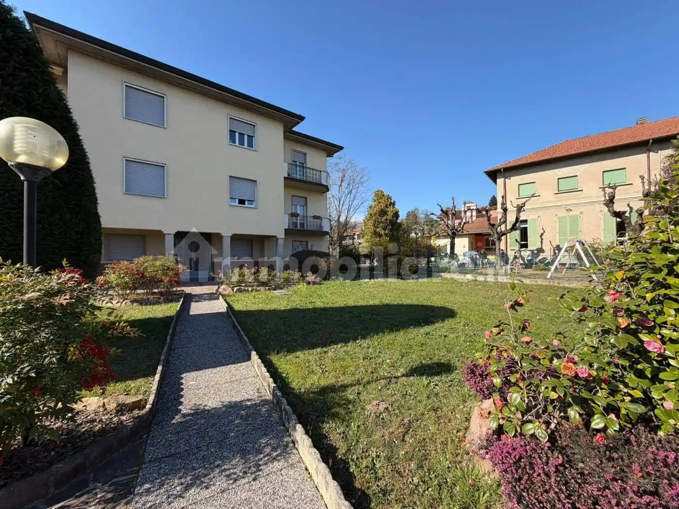 Appartamento in affitto a Varese