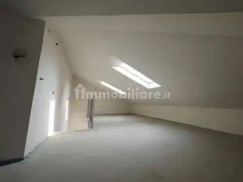 Appartamento in vendita a Peschiera Borromeo