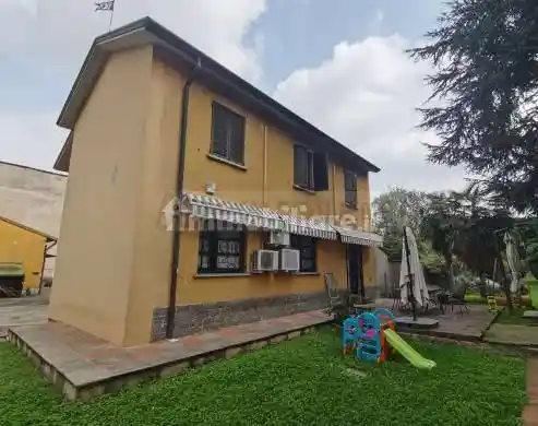 Villa in vendita a Brugherio