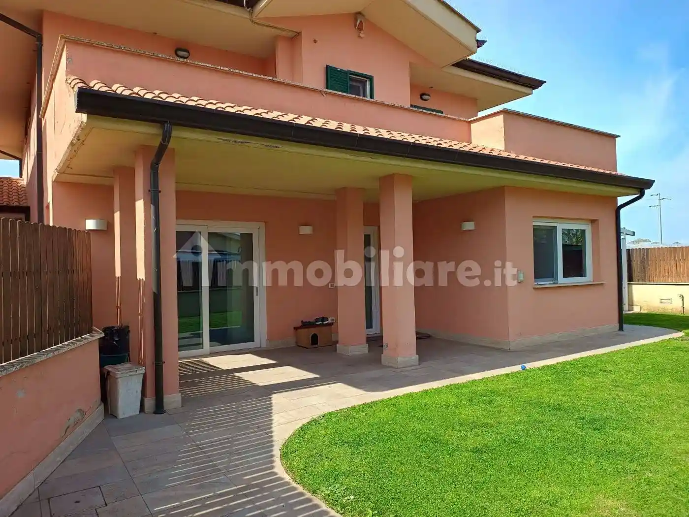 Villa in vendita a Sabaudia
