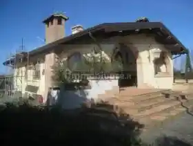 Villa in vendita a Viterbo