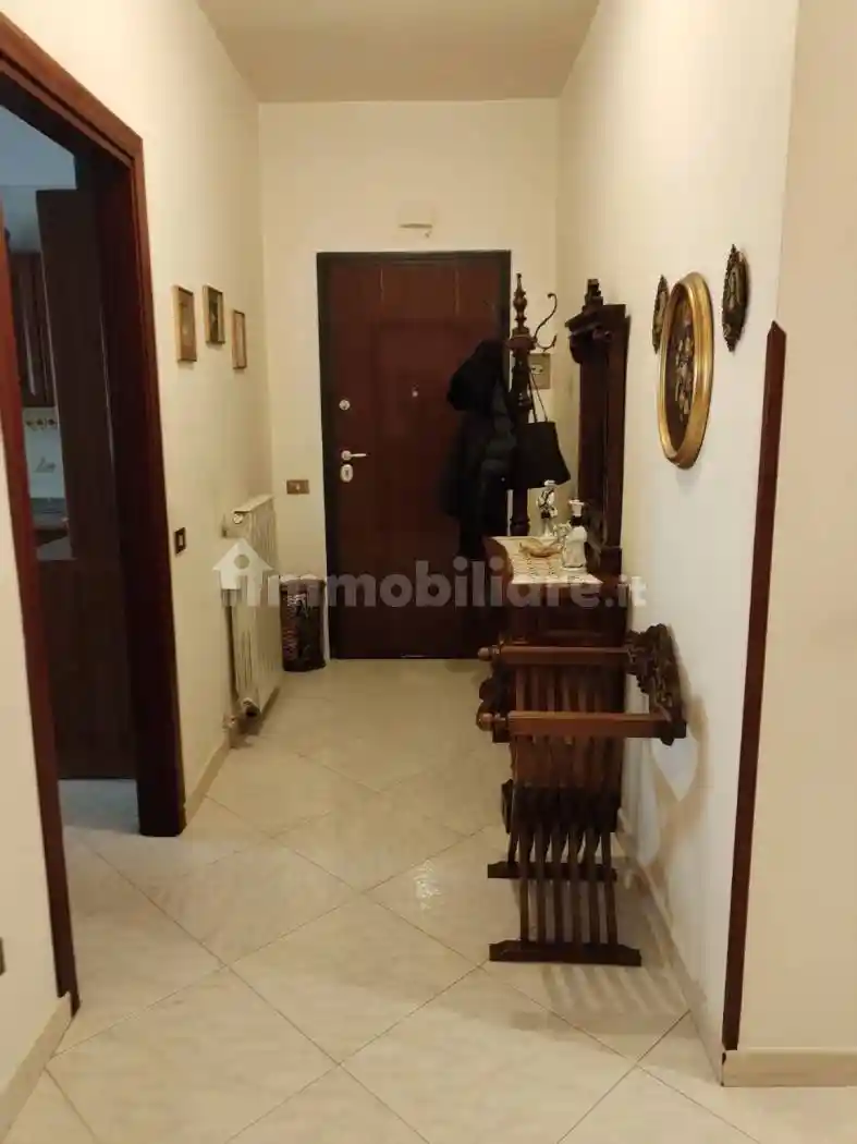 Appartamento in vendita a Campofelice di Roccella