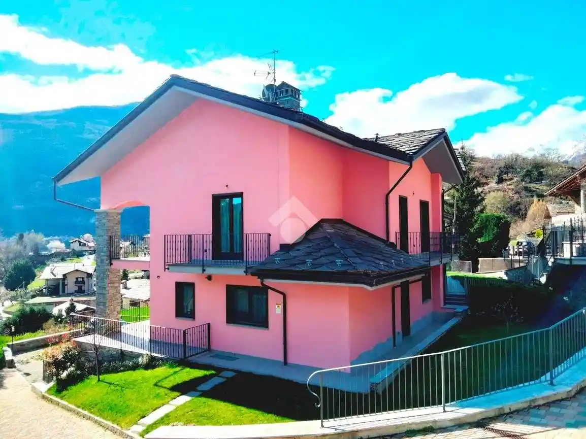 Appartamento in vendita a Sarre