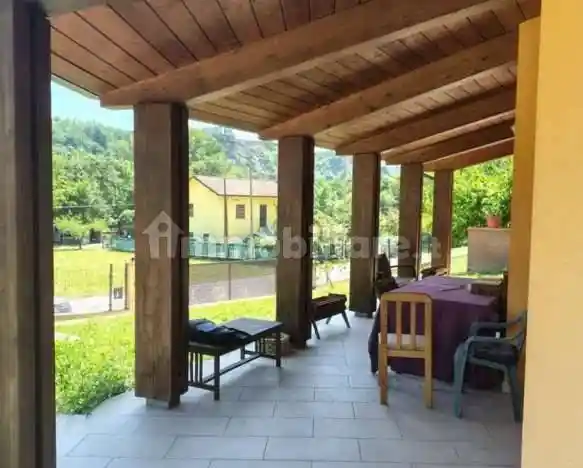 Villa in vendita a Borghi