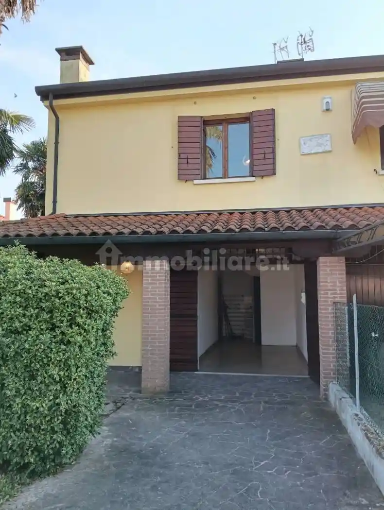 Villa in vendita a Santa Maria di Sala