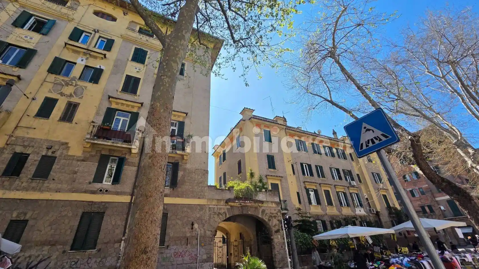 Appartamento in vendita a Roma