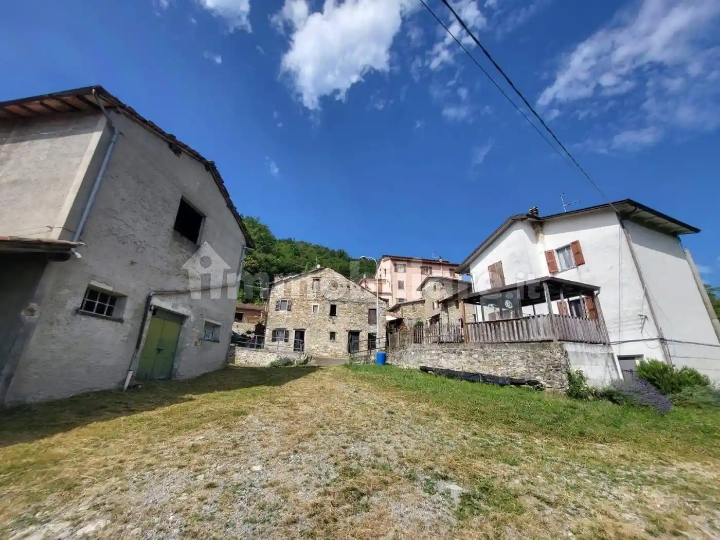 Rustico - Casale in vendita a Ventasso