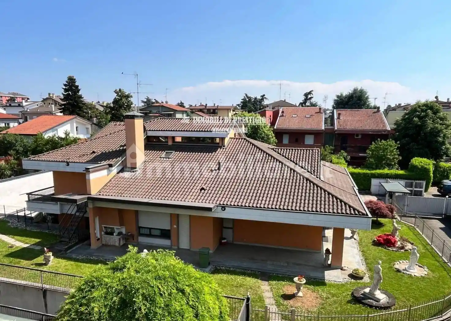 Villa in vendita a Cernusco sul Naviglio