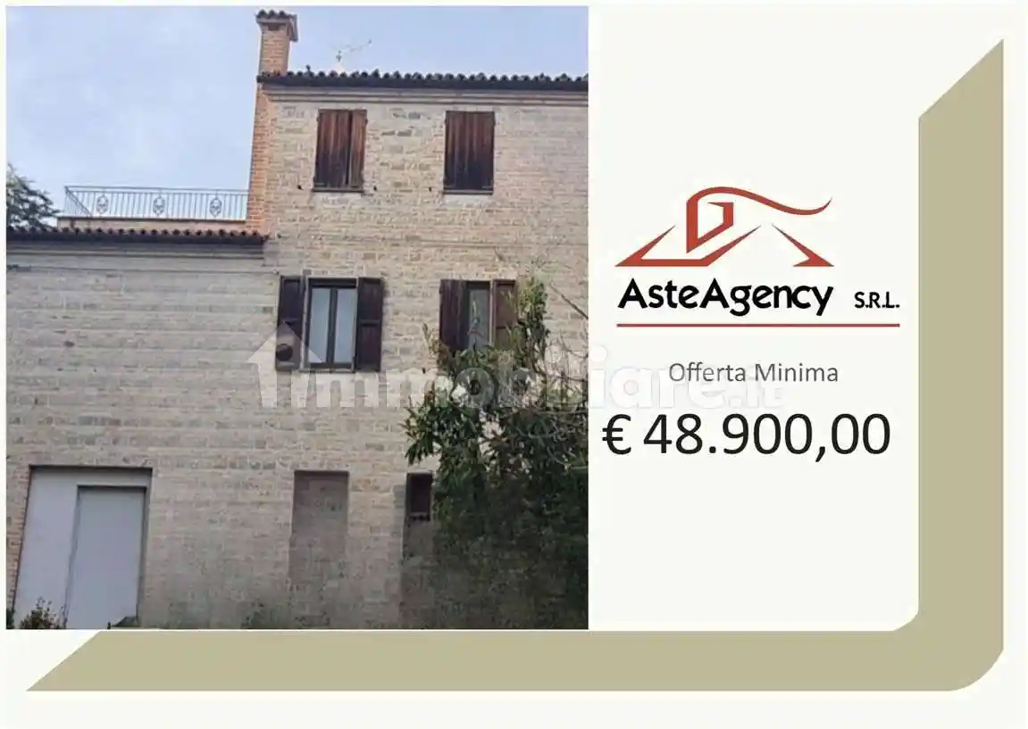 Appartamento in vendita a Rosora