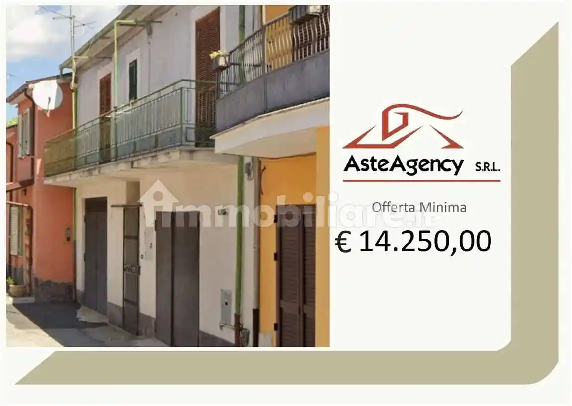 Appartamento in vendita a Lecce nei Marsi