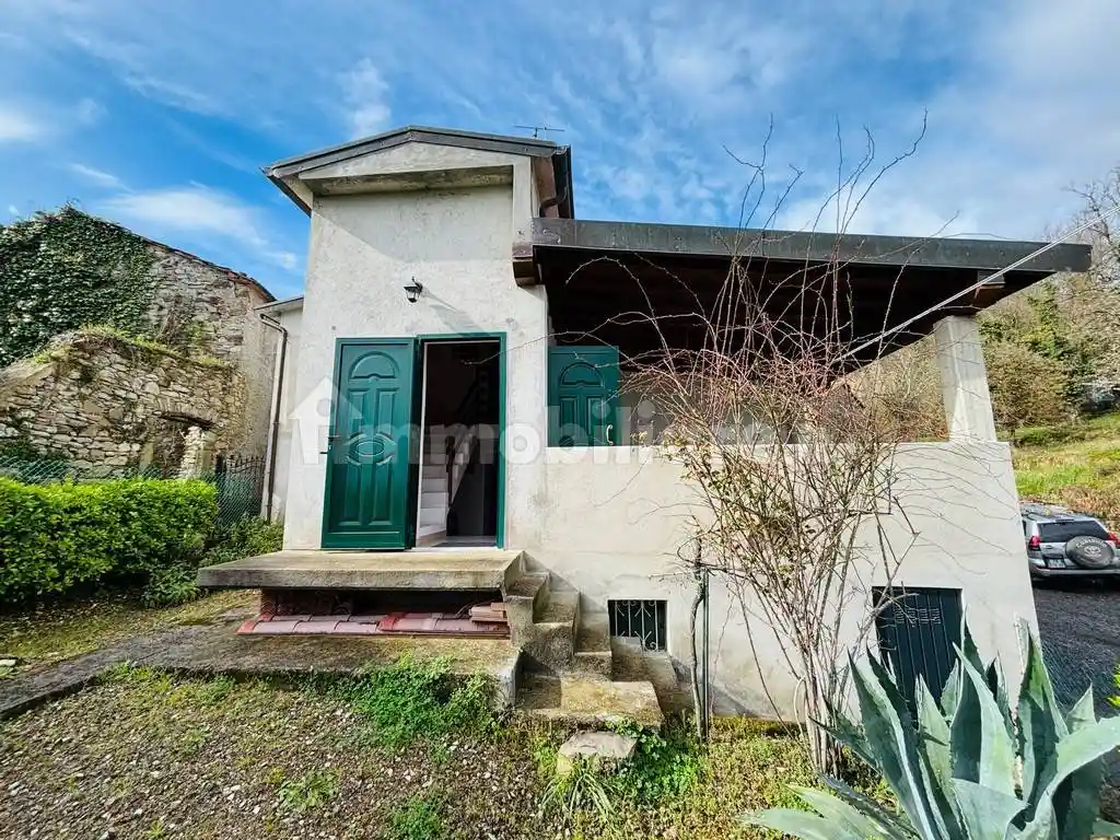 Villa in vendita a Bagnone