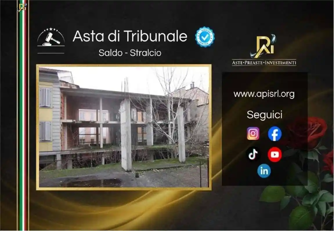 Palazzo - Stabile in vendita a Voghera