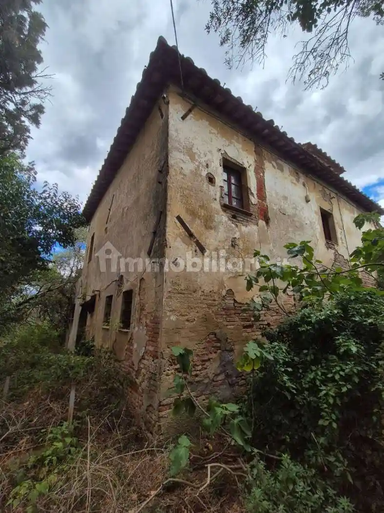 Rustico - Casale in vendita a Cortona