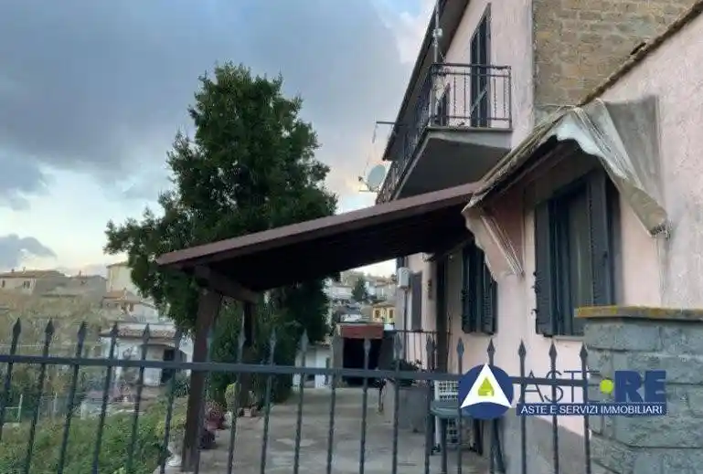 Appartamento in vendita a Montefiascone